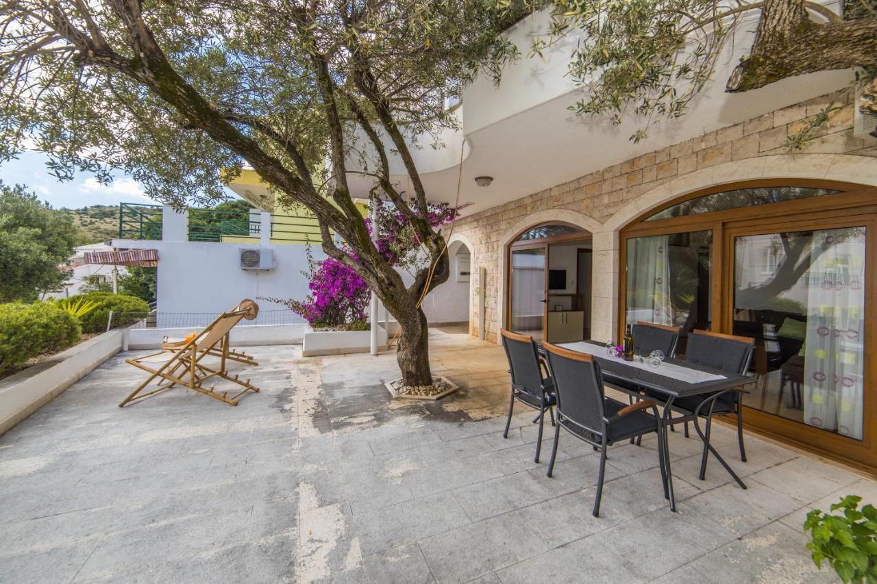 Apartmani Aida Živogošće Eksteriør bilde